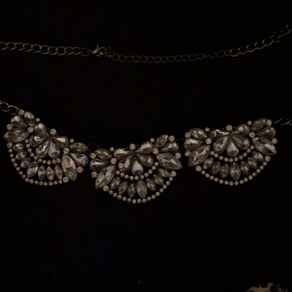 Chunky statement necklace